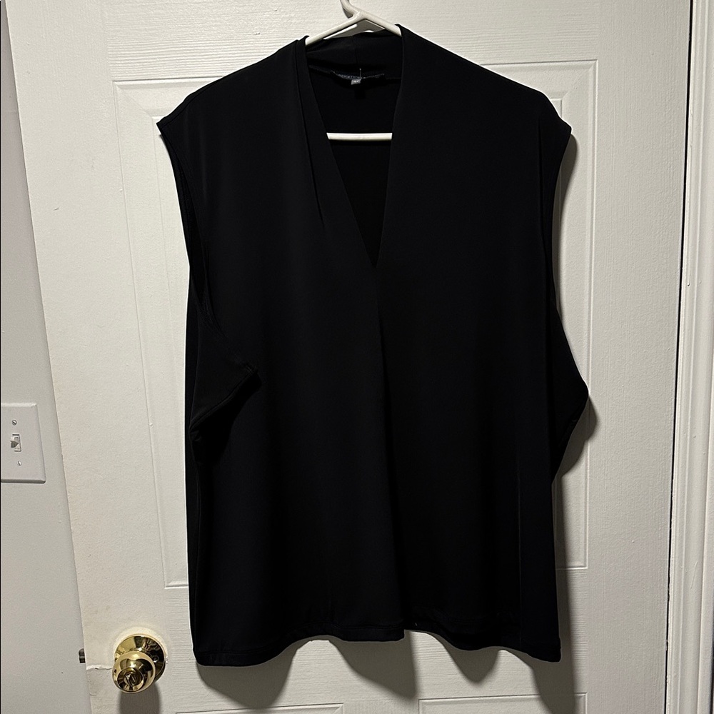 Addition Elle Black V-Neck Ribbed Tank Top